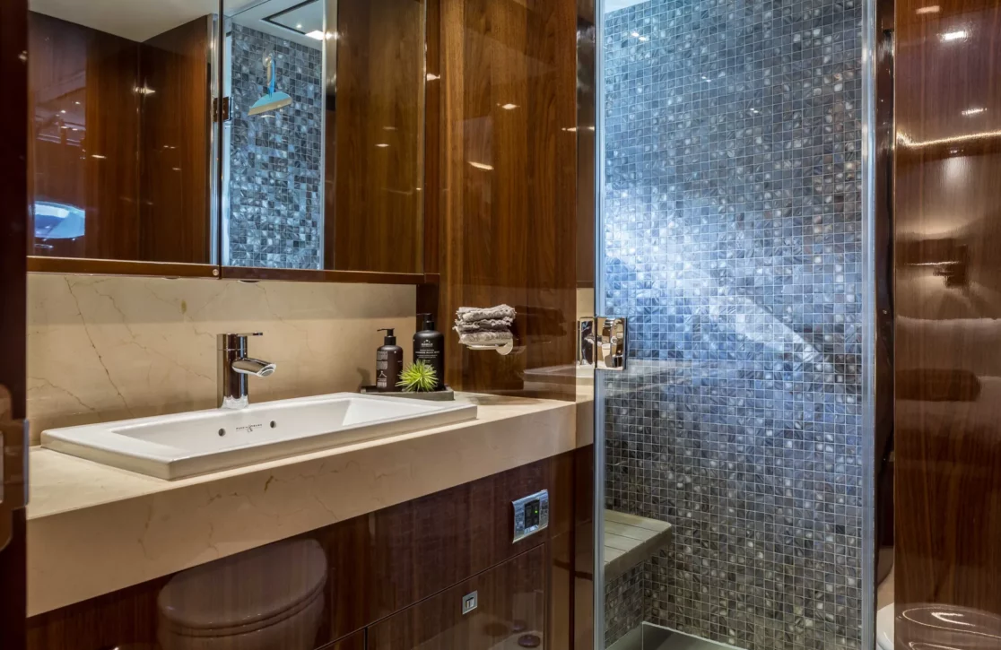 An image of Experience yacht