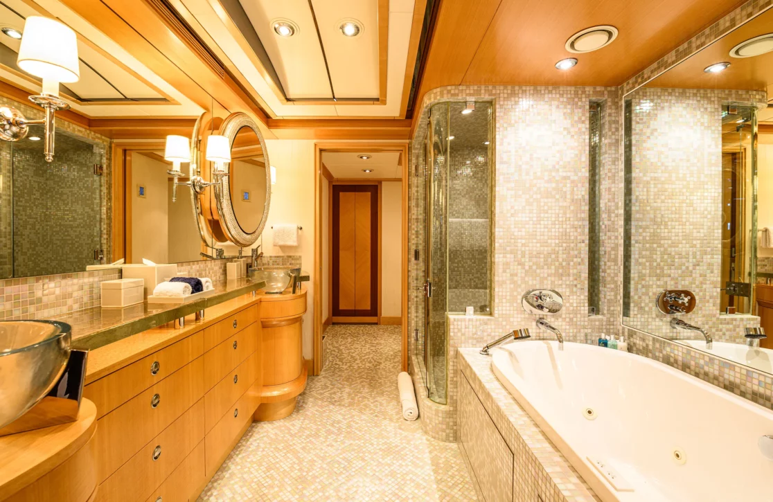 An image of Victoria Del Mar yacht