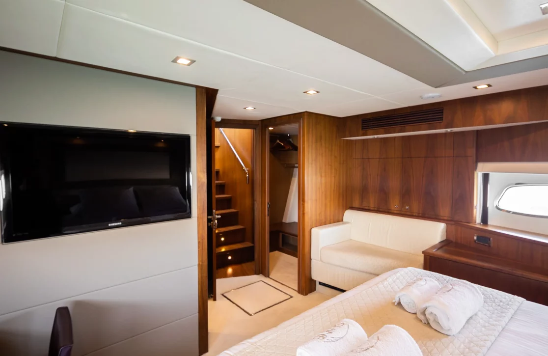 An image of Shine yacht