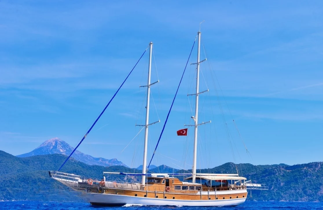 An image of Efe Burak yacht