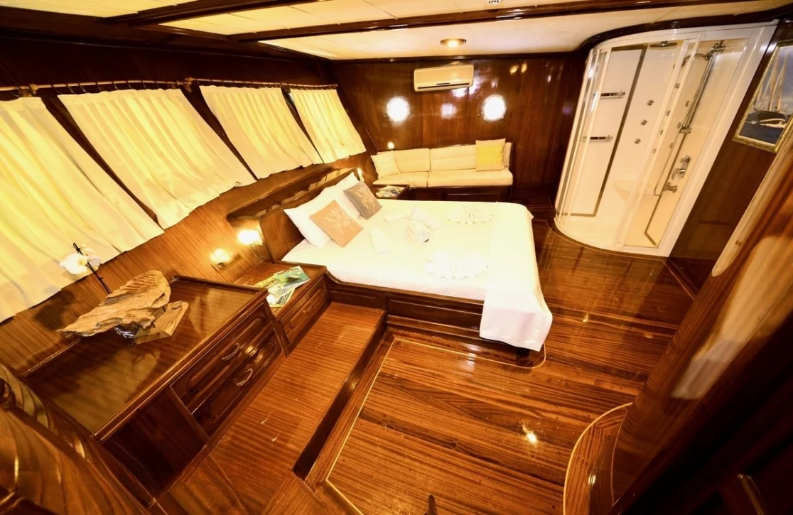 An image of Efe Burak yacht
