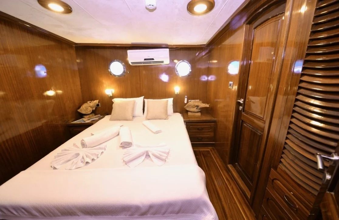 An image of Efe Burak yacht