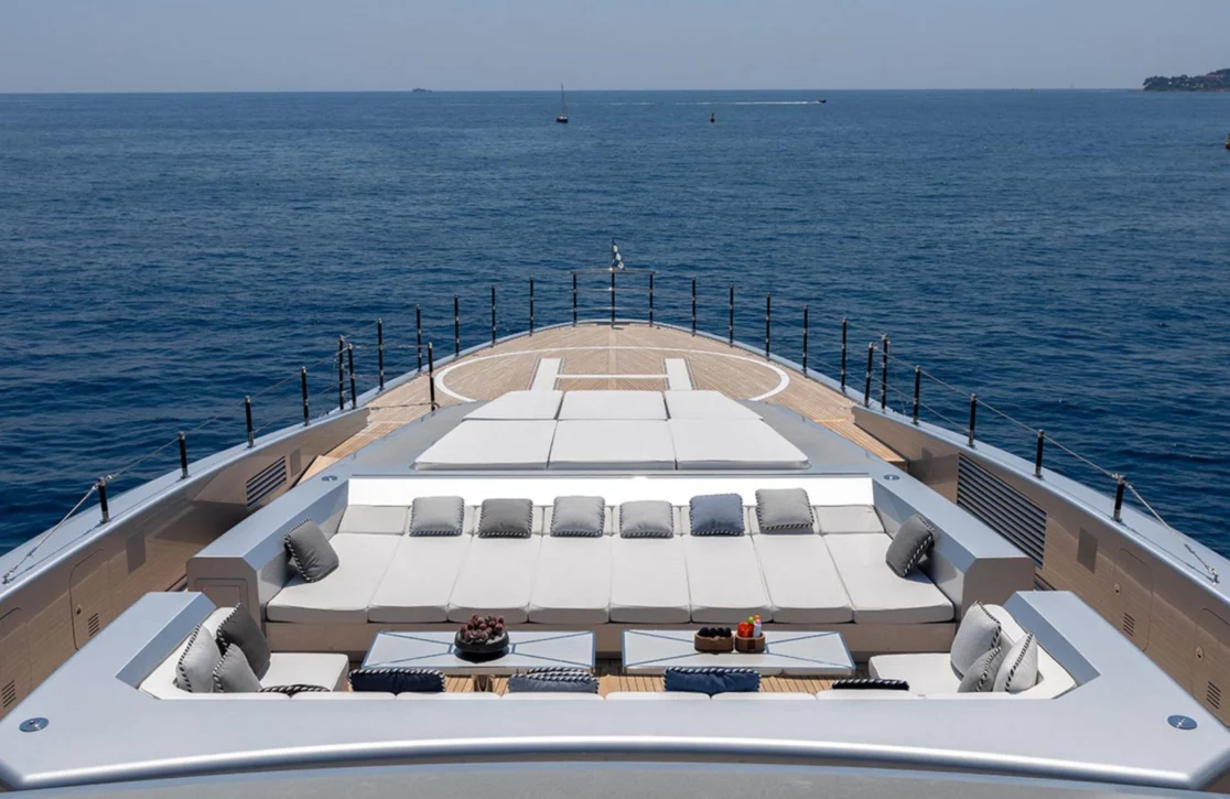 An image of Sarastar yacht