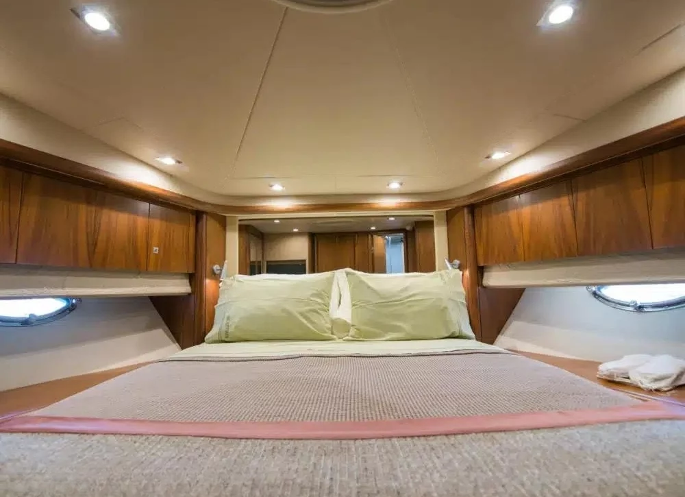 An image of Elentari yacht