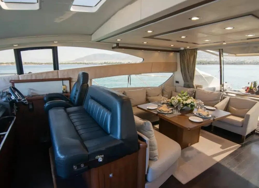 An image of Elentari yacht