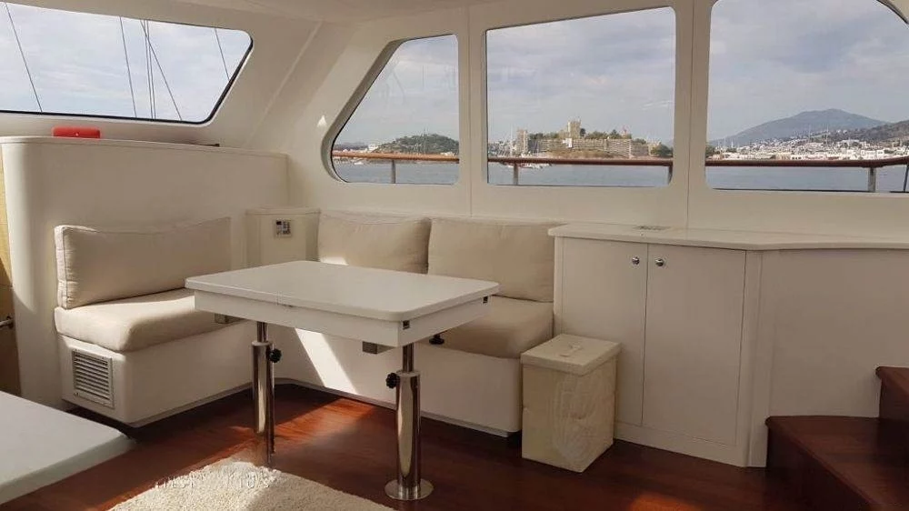 An image of Elfim 11 yacht