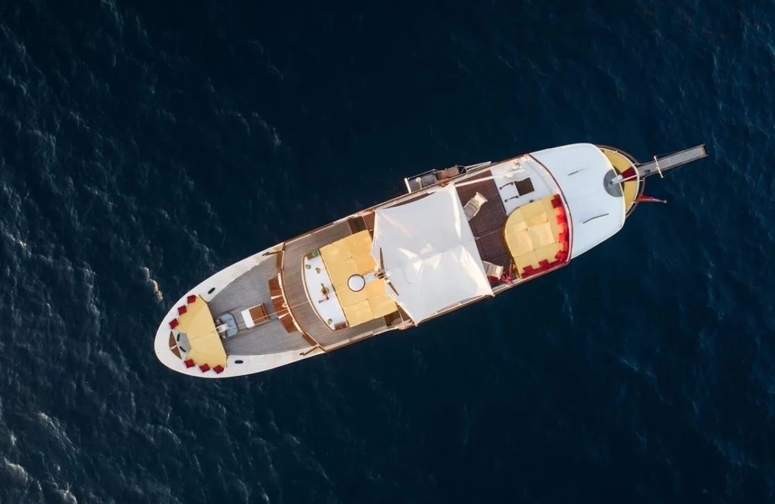 An image of Entrancer yacht