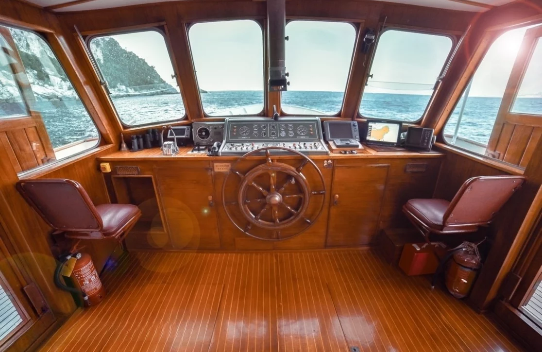 An image of Entrancer yacht