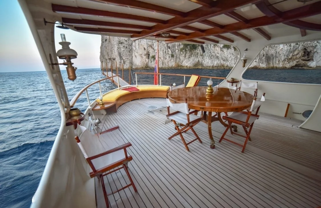 An image of Entrancer yacht