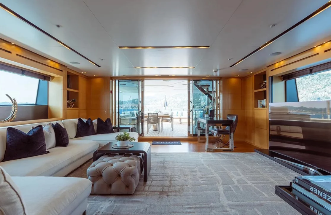An image of Away yacht