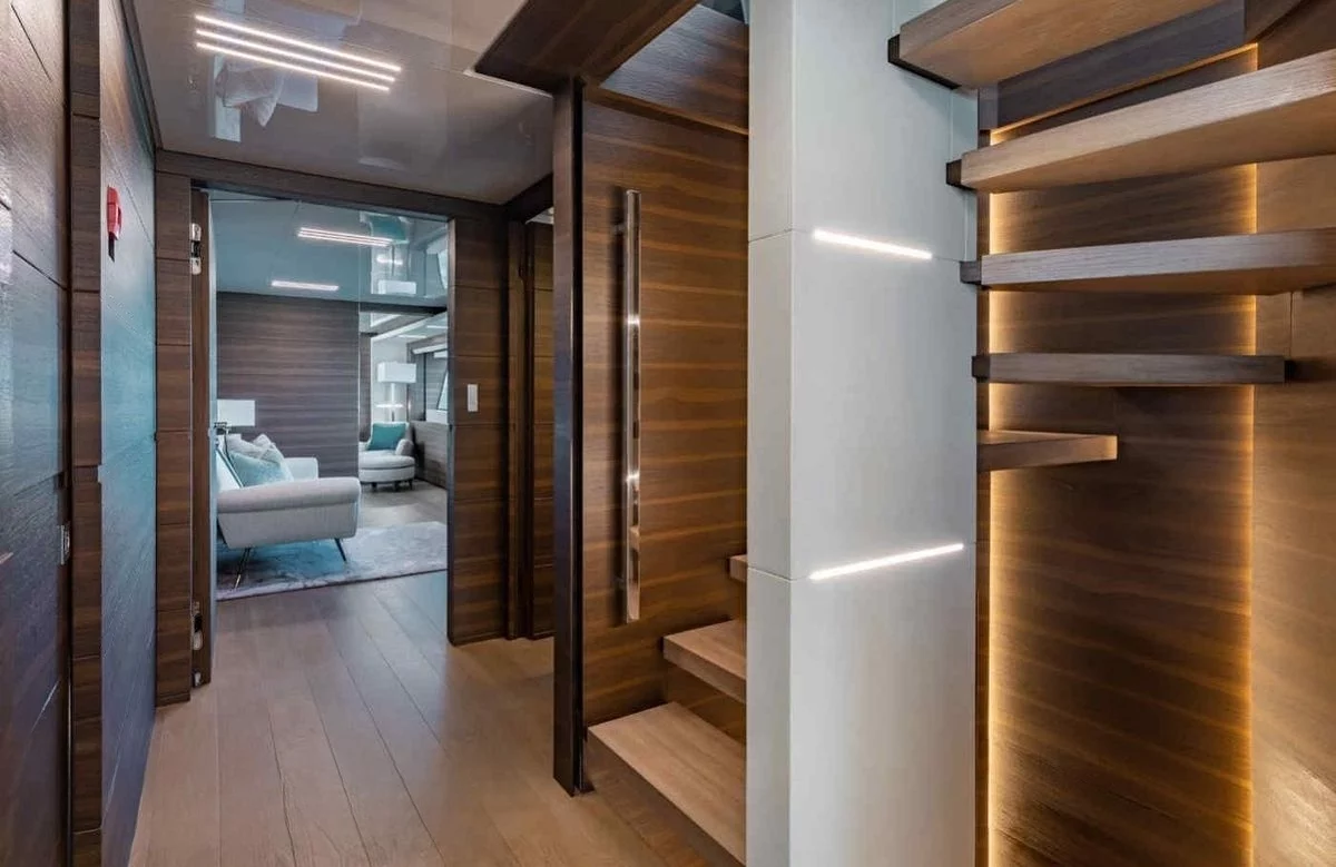 A preview of interior Hallway