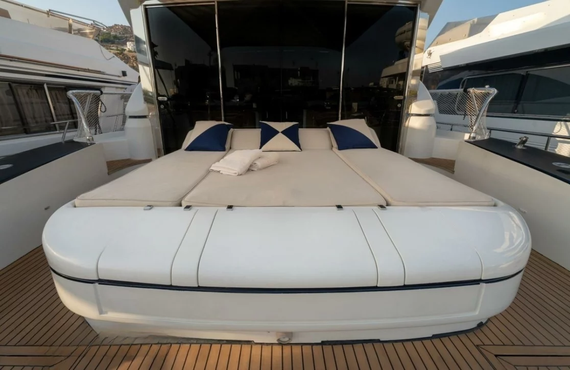 An image of Eudemonia Kyvos yacht