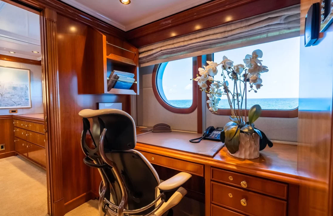 An image of Leverage yacht