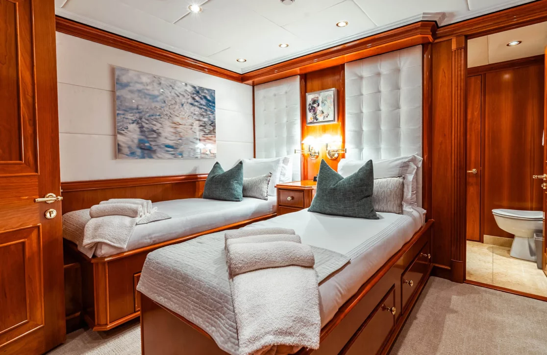 An image of Leverage yacht