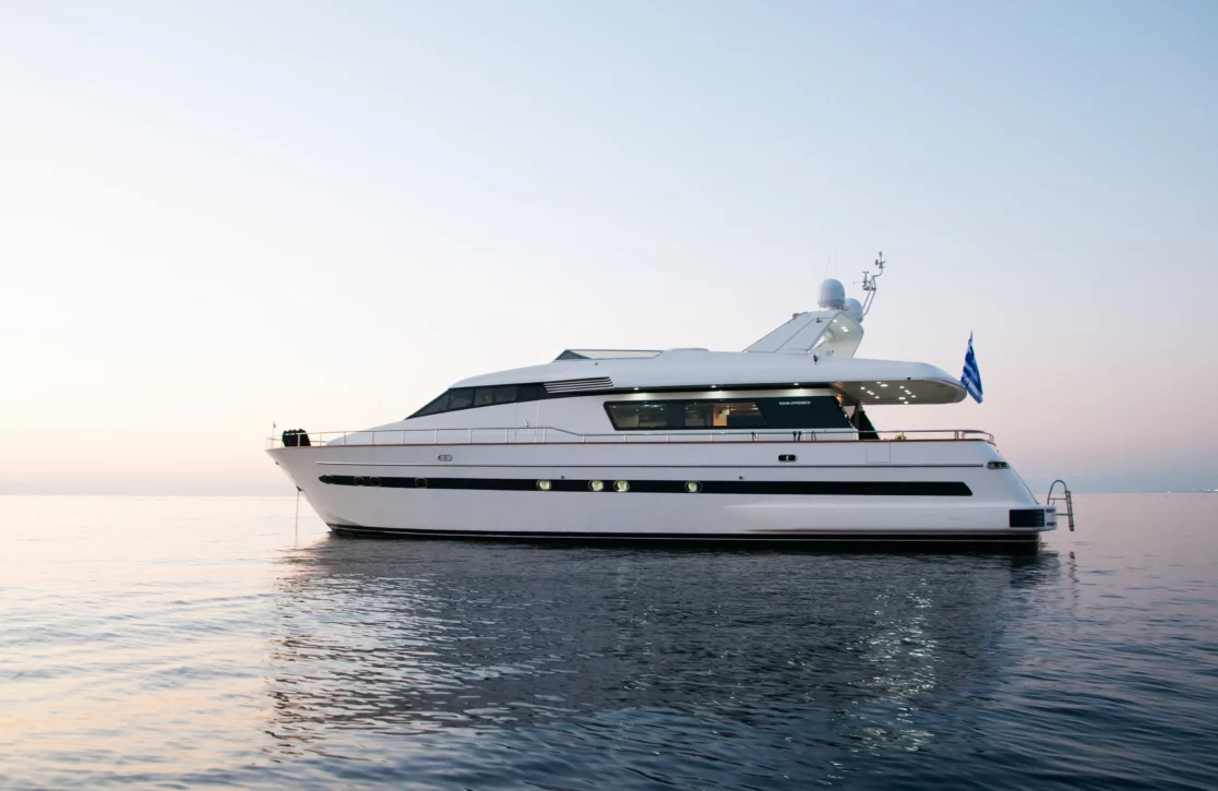 An image of Acionna yacht