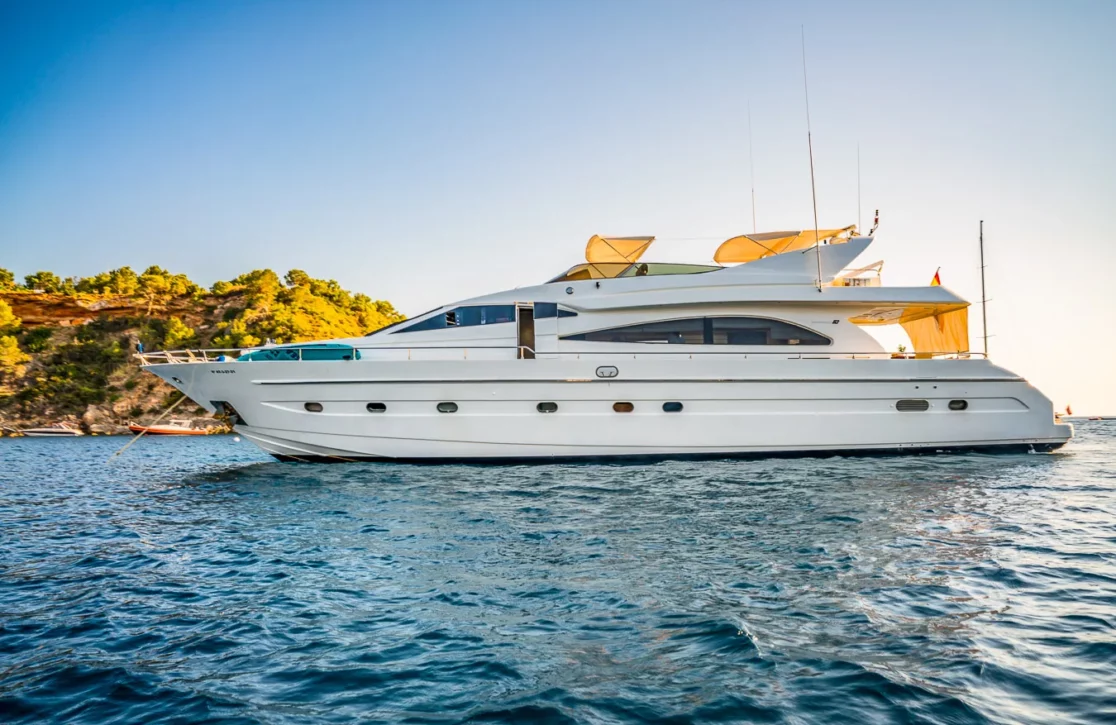 An image of Nephenta yacht