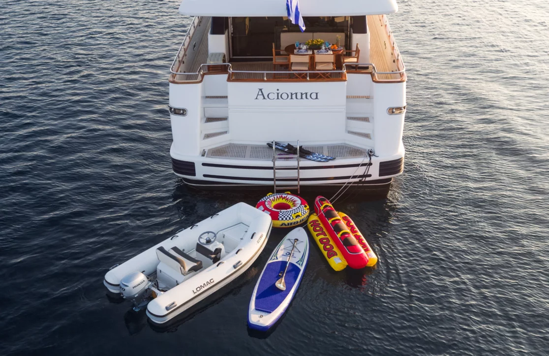 An image of Acionna yacht