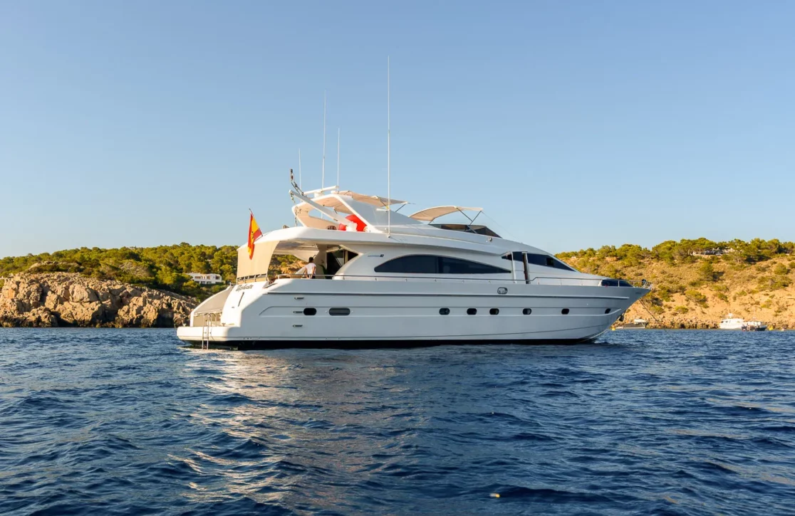 An image of Nephenta yacht