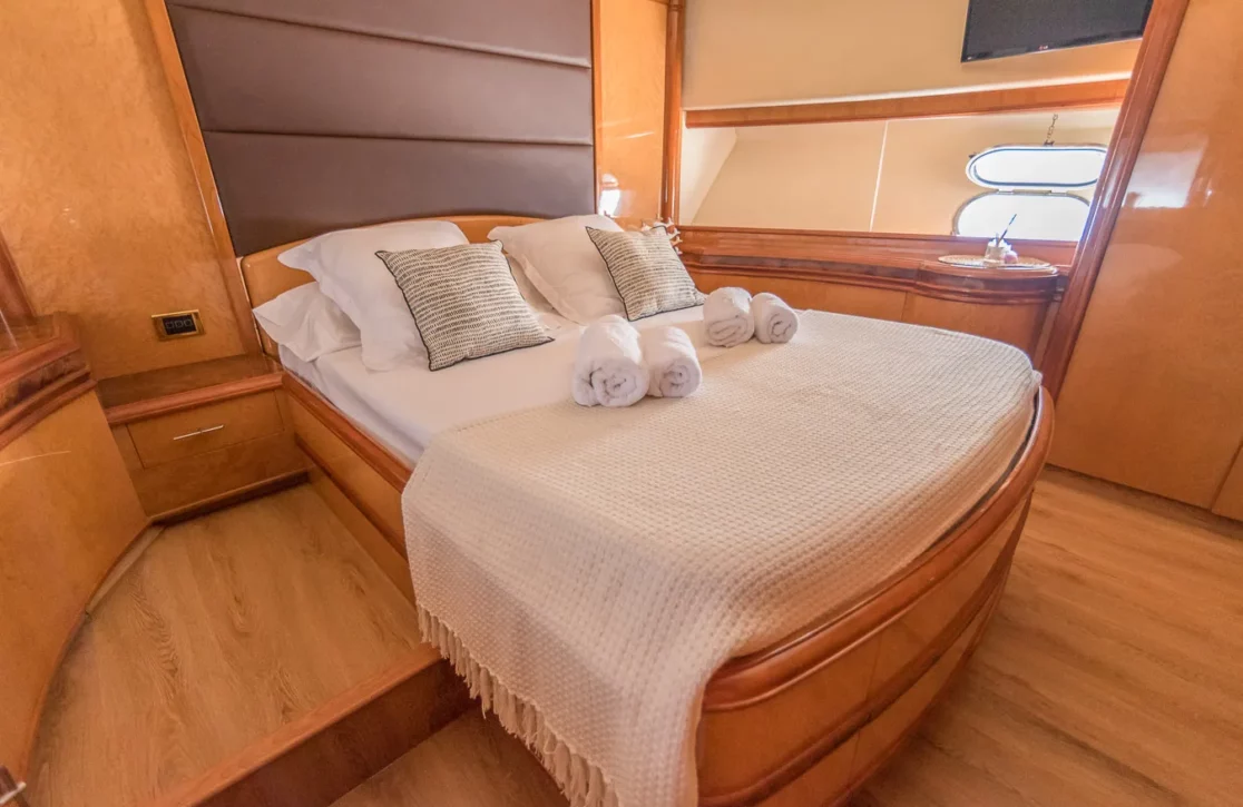 An image of Nephenta yacht