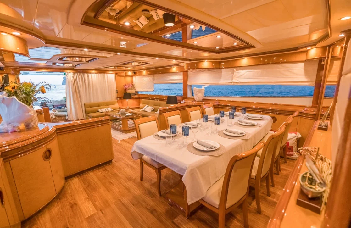 An image of Nephenta yacht
