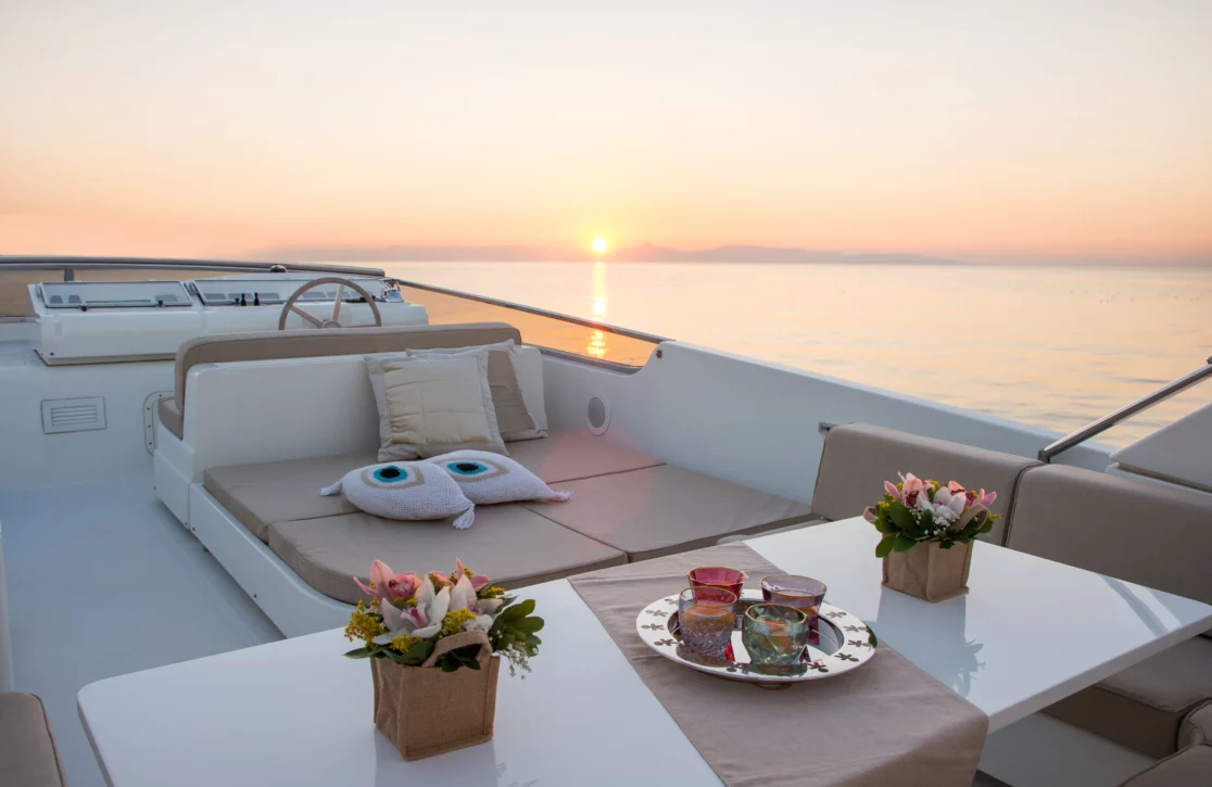 An image of Acionna yacht