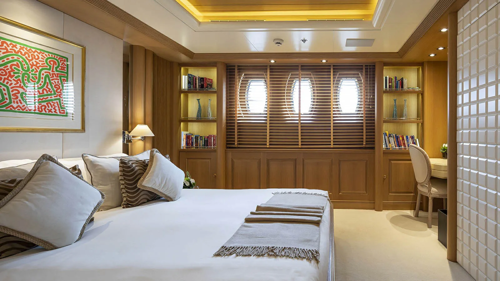 A preview of interior Bedroom cabin