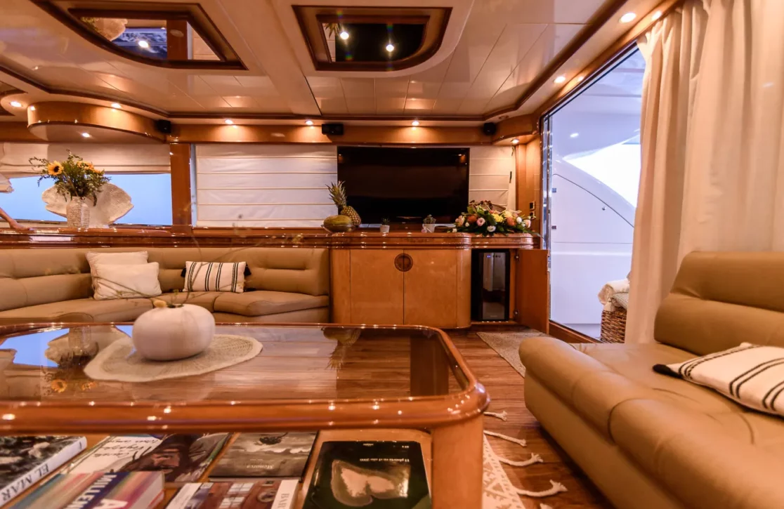 An image of Nephenta yacht