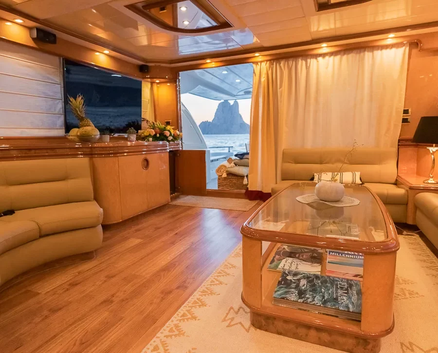 An image of Nephenta yacht