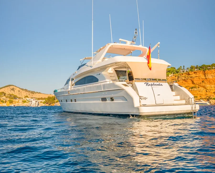 An image of Nephenta yacht