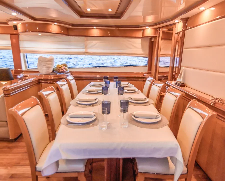 An image of Nephenta yacht