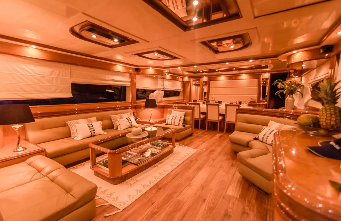 An image of Nephenta yacht