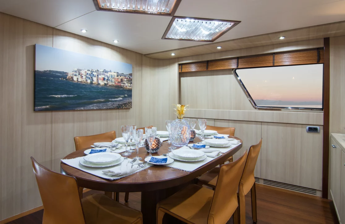 An image of Acionna yacht