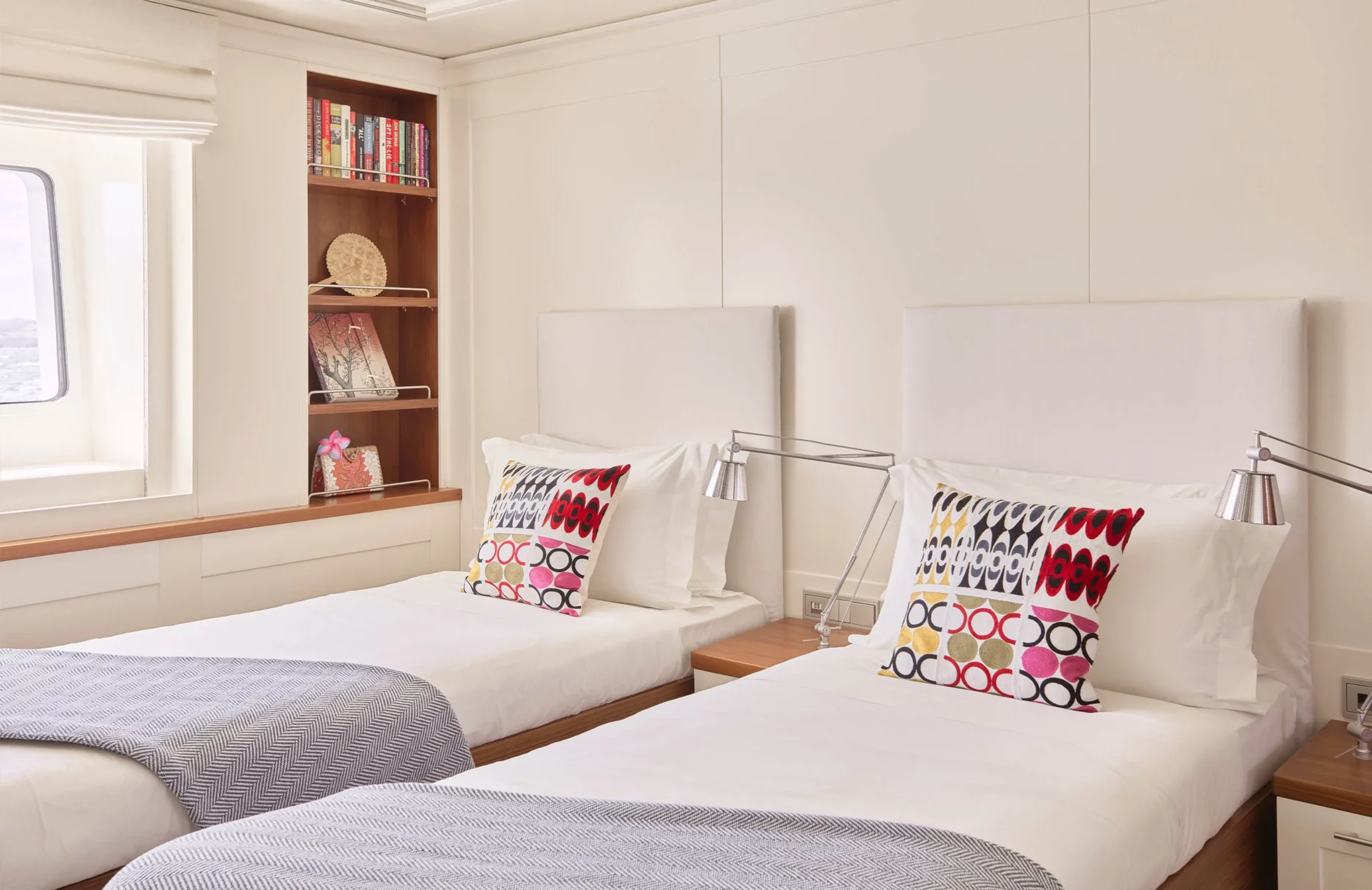 A preview of interior Bedroom cabin