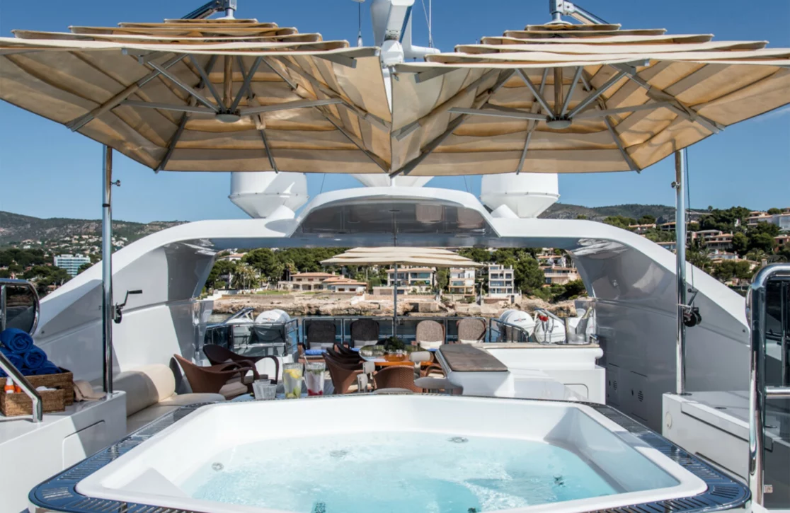 An image of Diane yacht