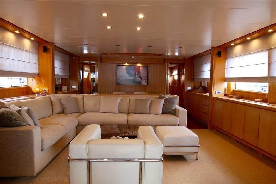 An image of Faster yacht