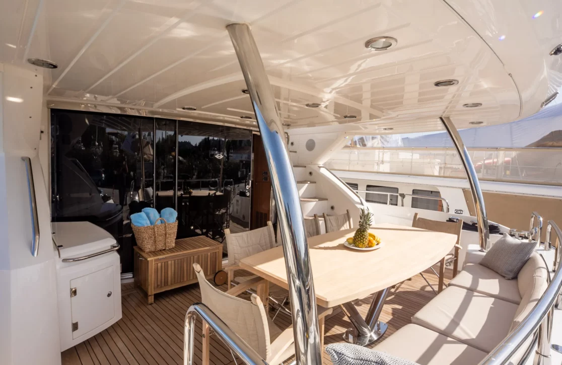 An image of Shine yacht