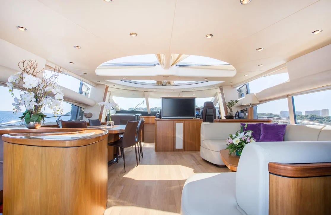An image of Hooligan Of Cowes yacht