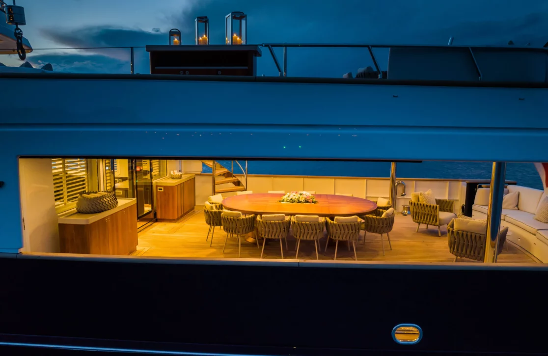 An image of Emerald yacht