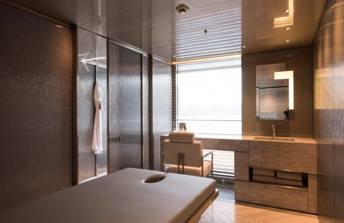 An image of Savannah yacht