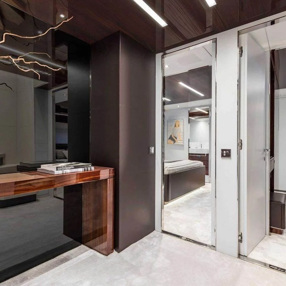 A preview of interior Hallway
