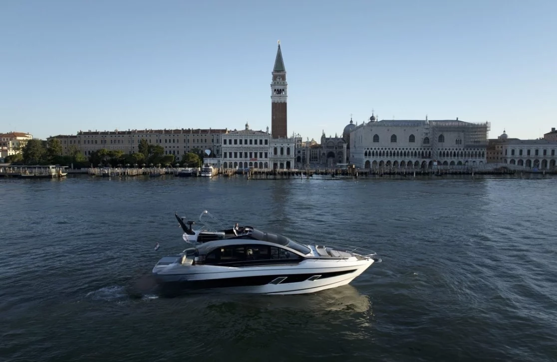 An image of Five II yacht