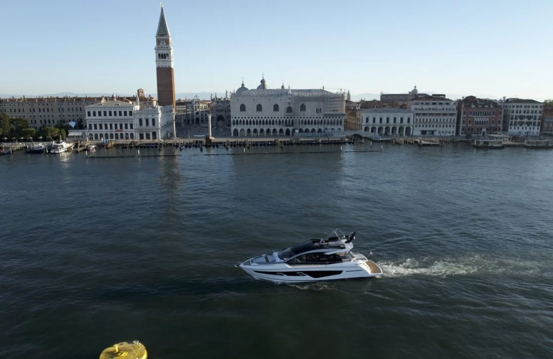 An image of Five II yacht