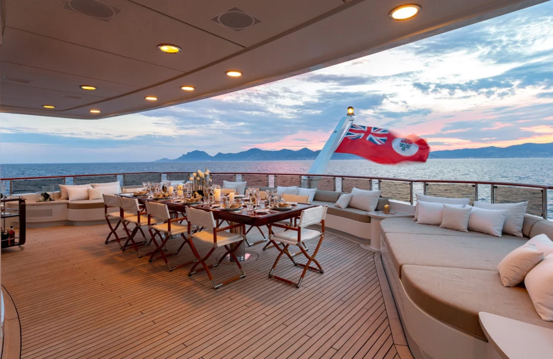 An image of Treehouse yacht