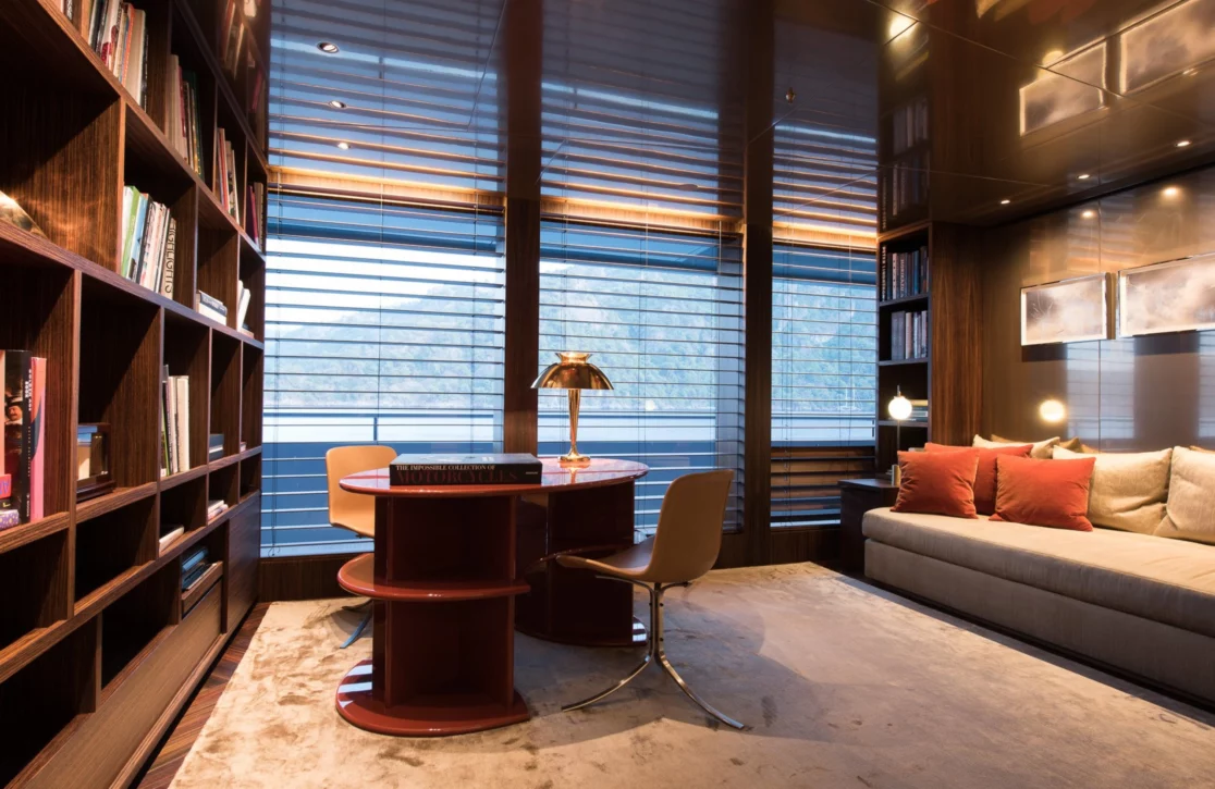 An image of Savannah yacht