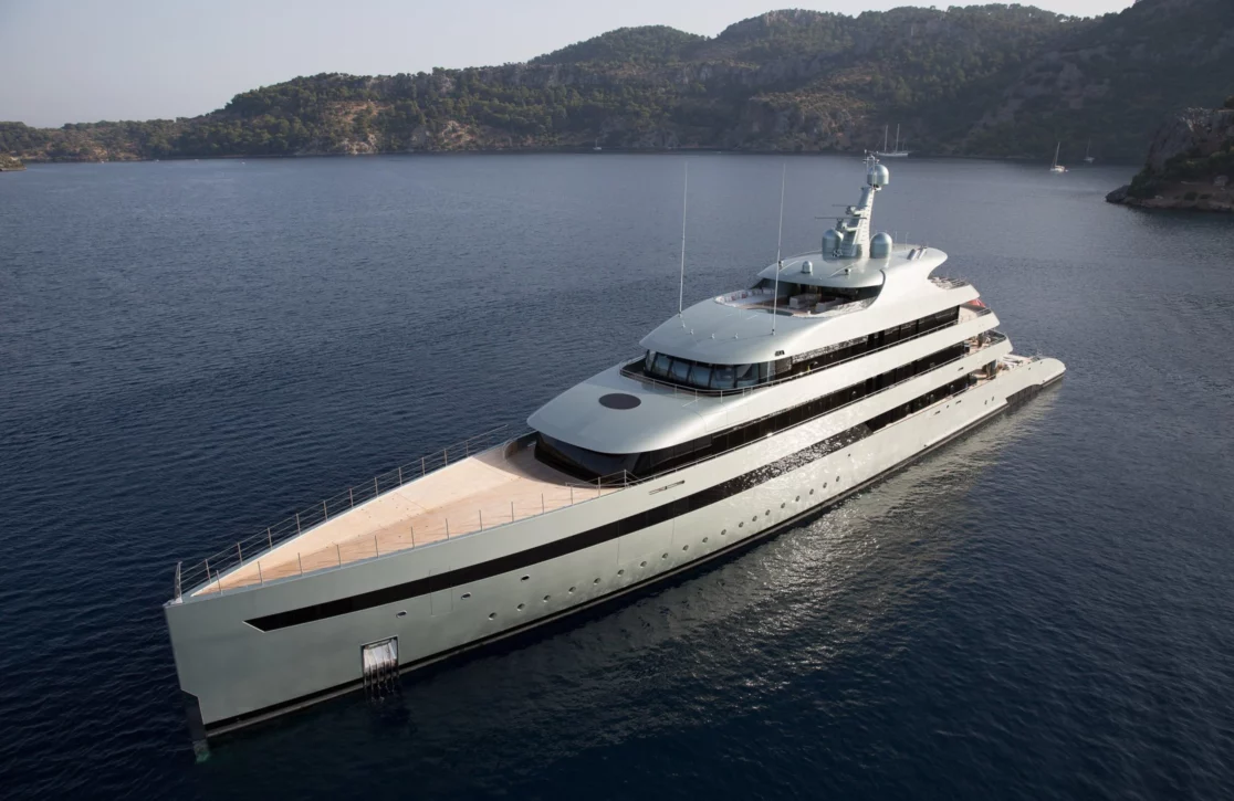 An image of Savannah yacht