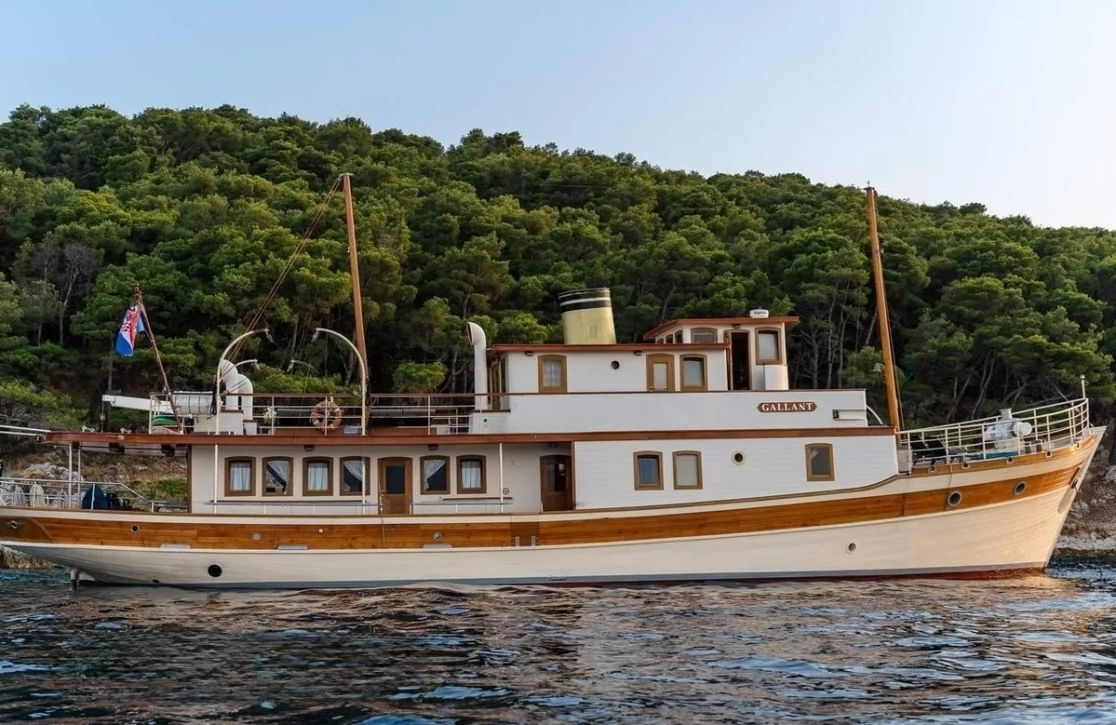 An image of Gallant yacht