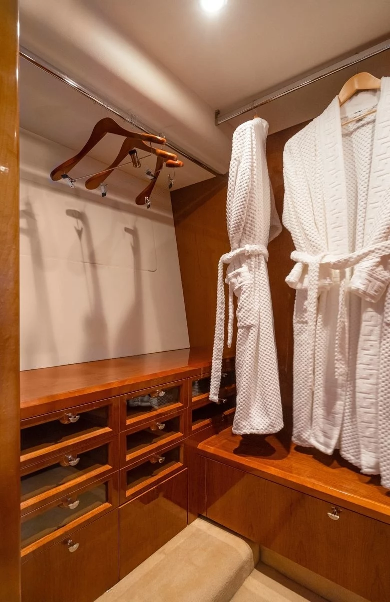 A preview of interior Closet