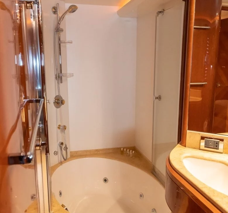 An image of Gektor yacht