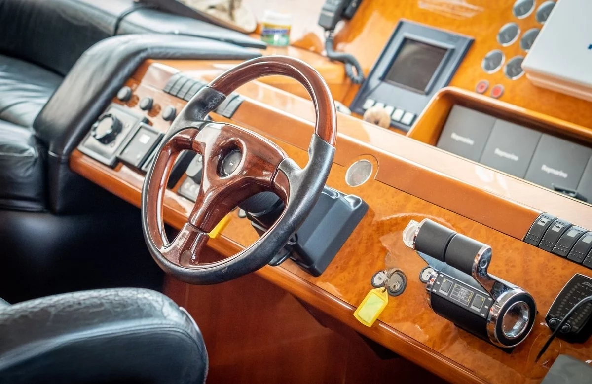 A preview of interior Bridge driving area