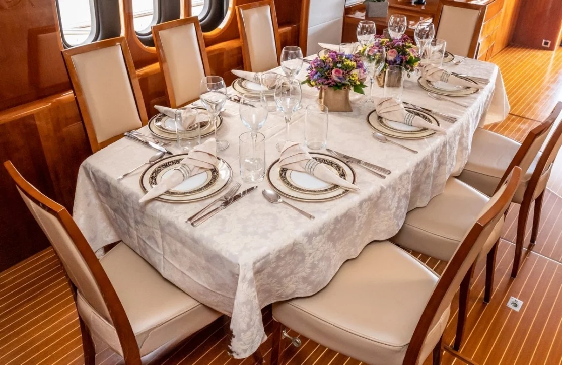 An image of Gektor yacht